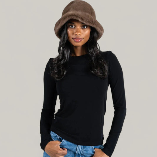C’est Moi / Faux Fur Bucket Hat (2 Colors)