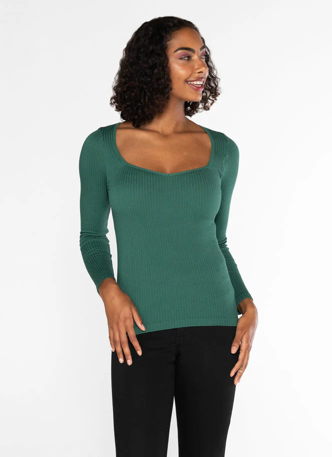 C’est Moi / Seamless Rib Sweetheart Top — ONE SIZE (3 colors)