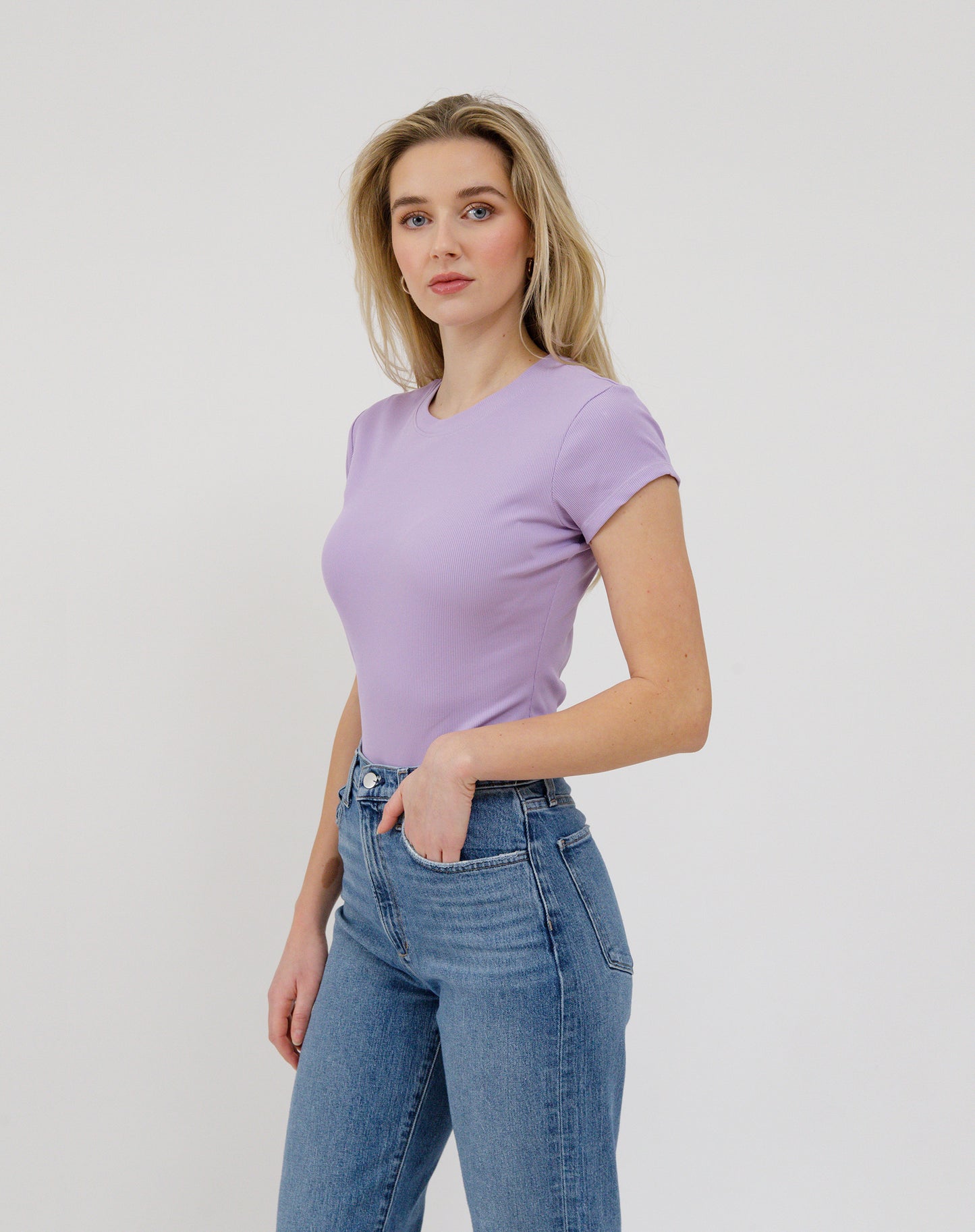 Brunette the Label / Ribbed Fitted Tee (3 colors)