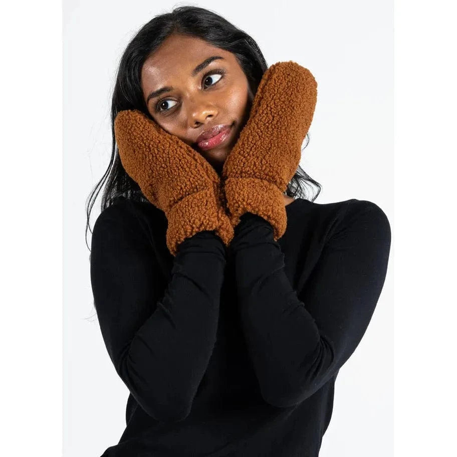 C’est Moi / Teddy Mittens (4 colors)