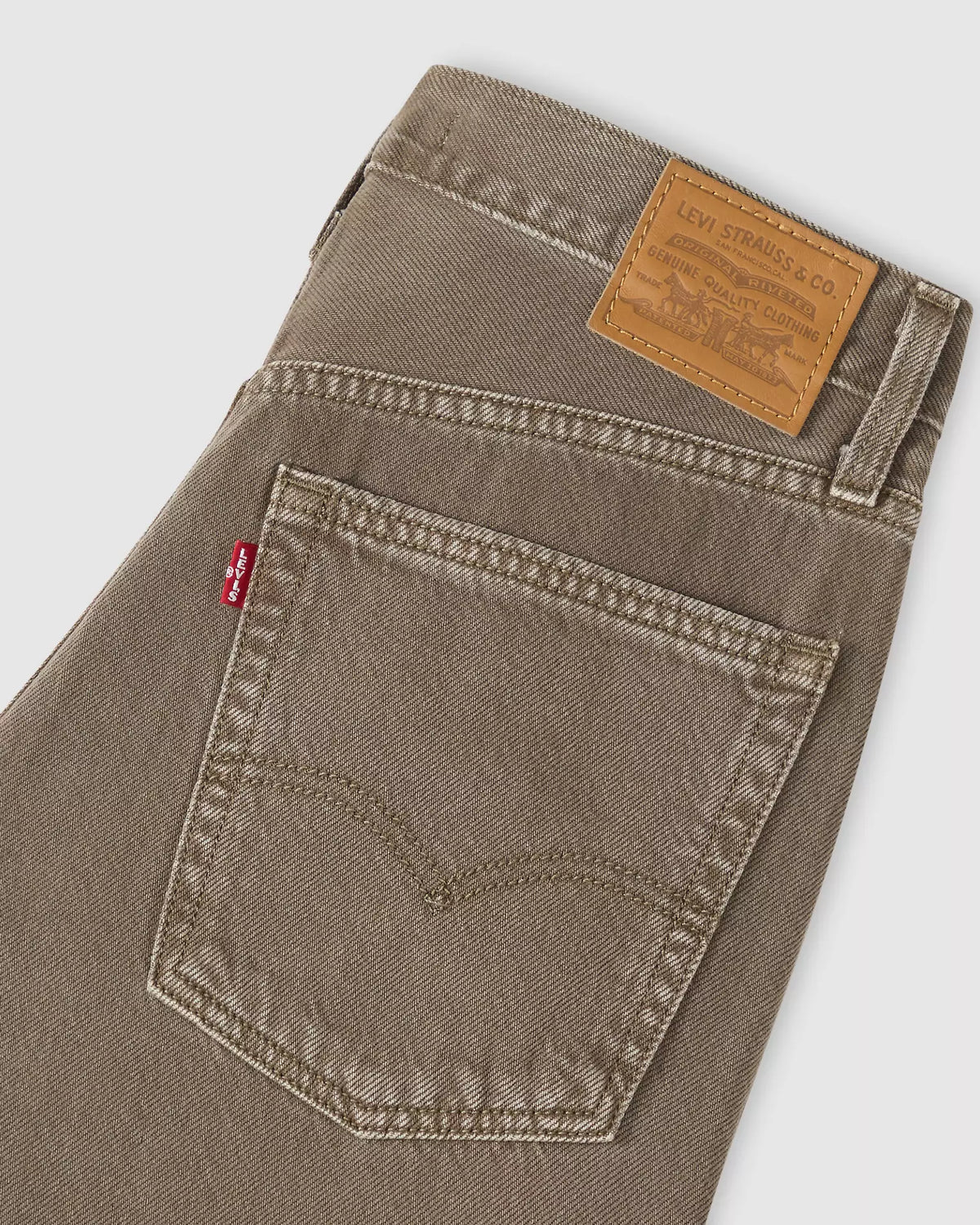 Levi’s / Loose Boot