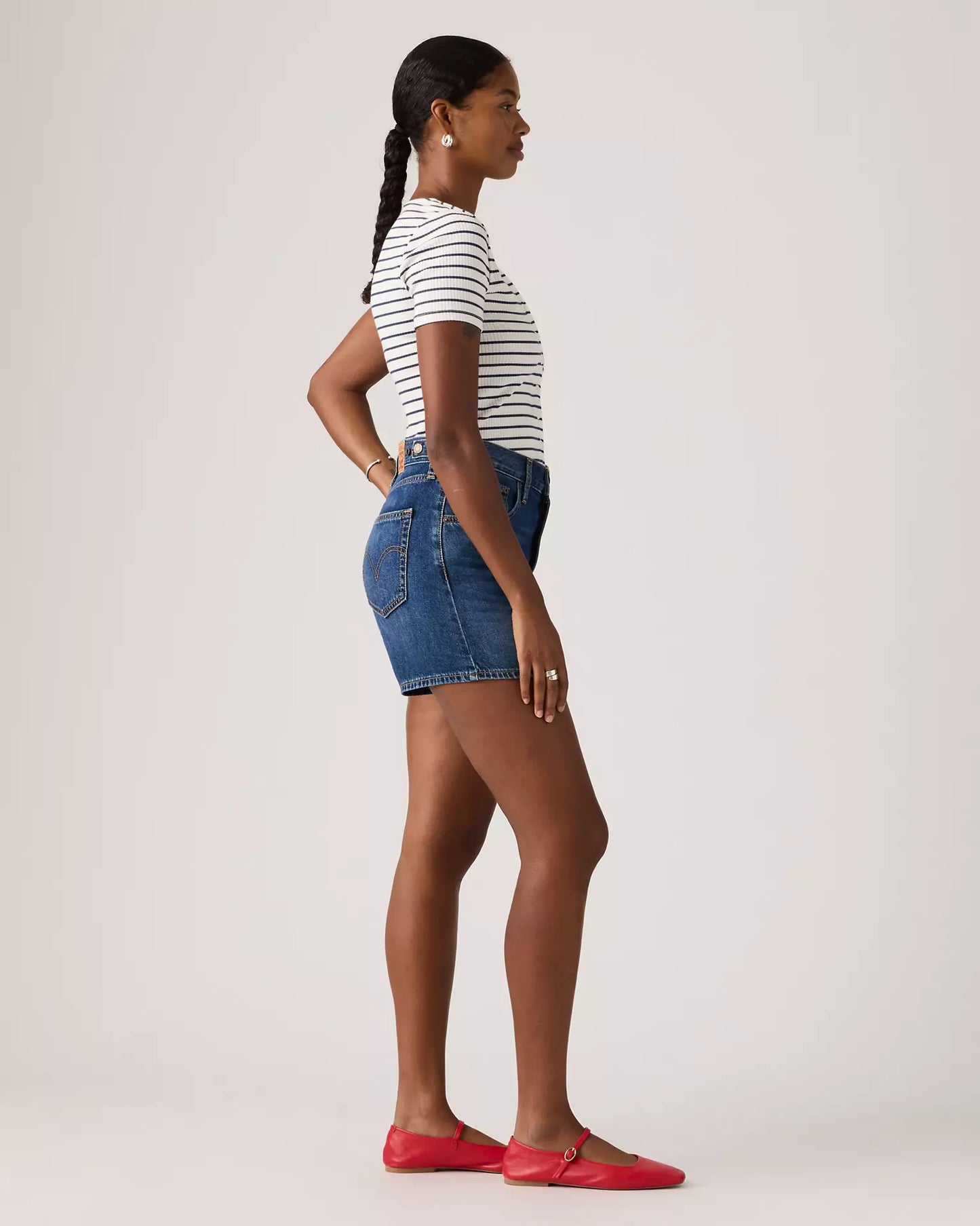 Levi’s / Cinch Mid Thigh Short
