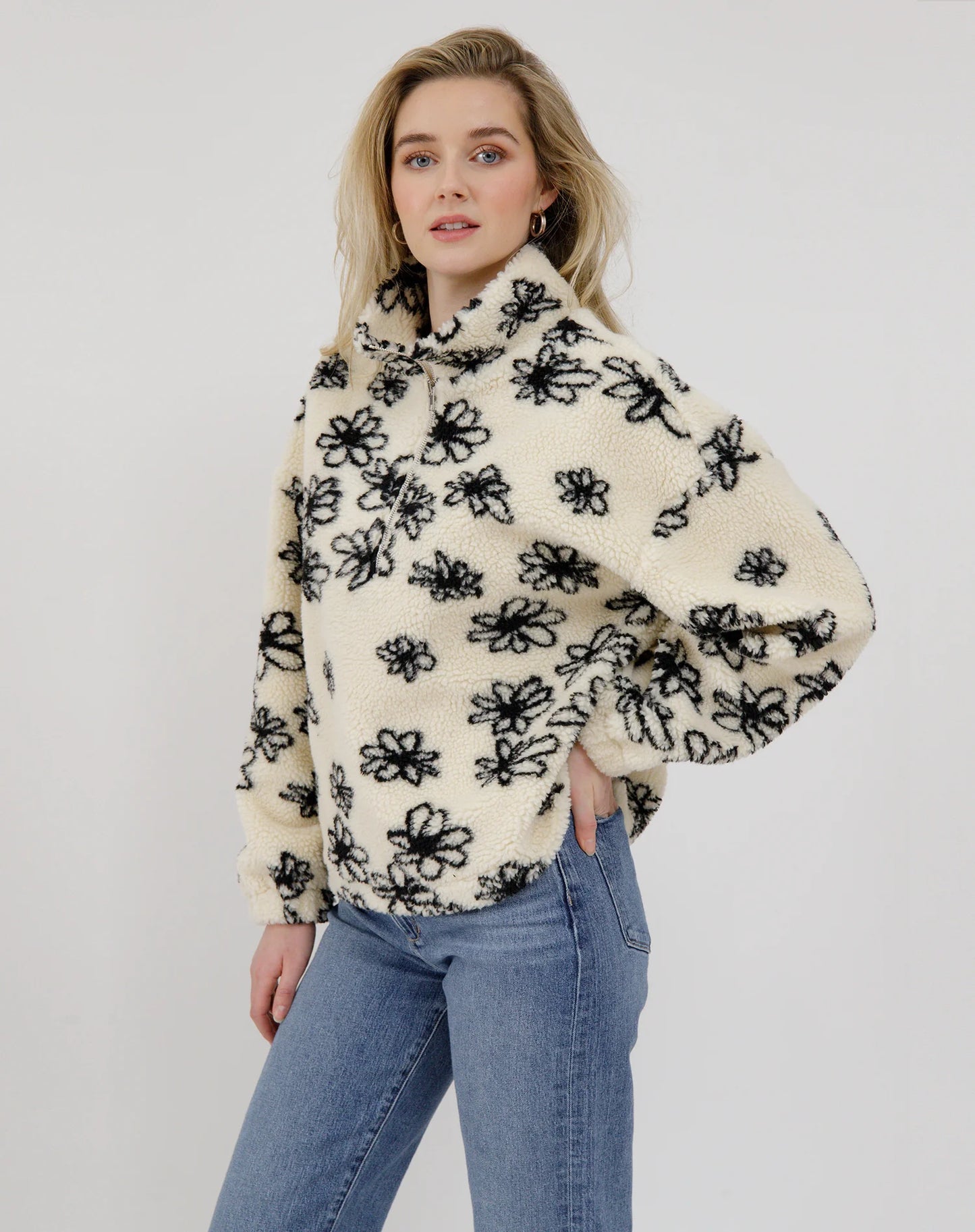 Brunette the Label / Floral Sherpa