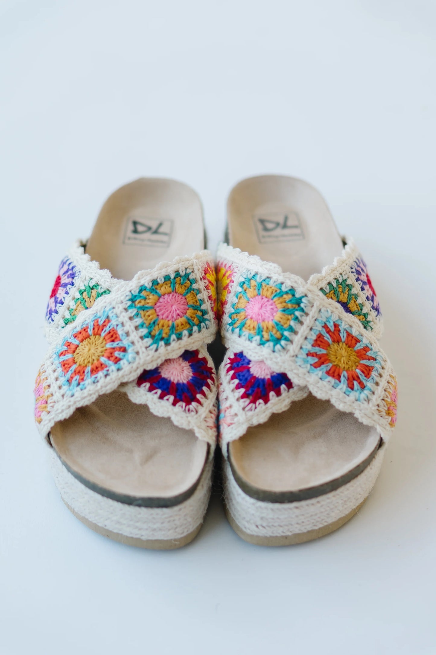 Dirty Laundry / Plays Sandal
