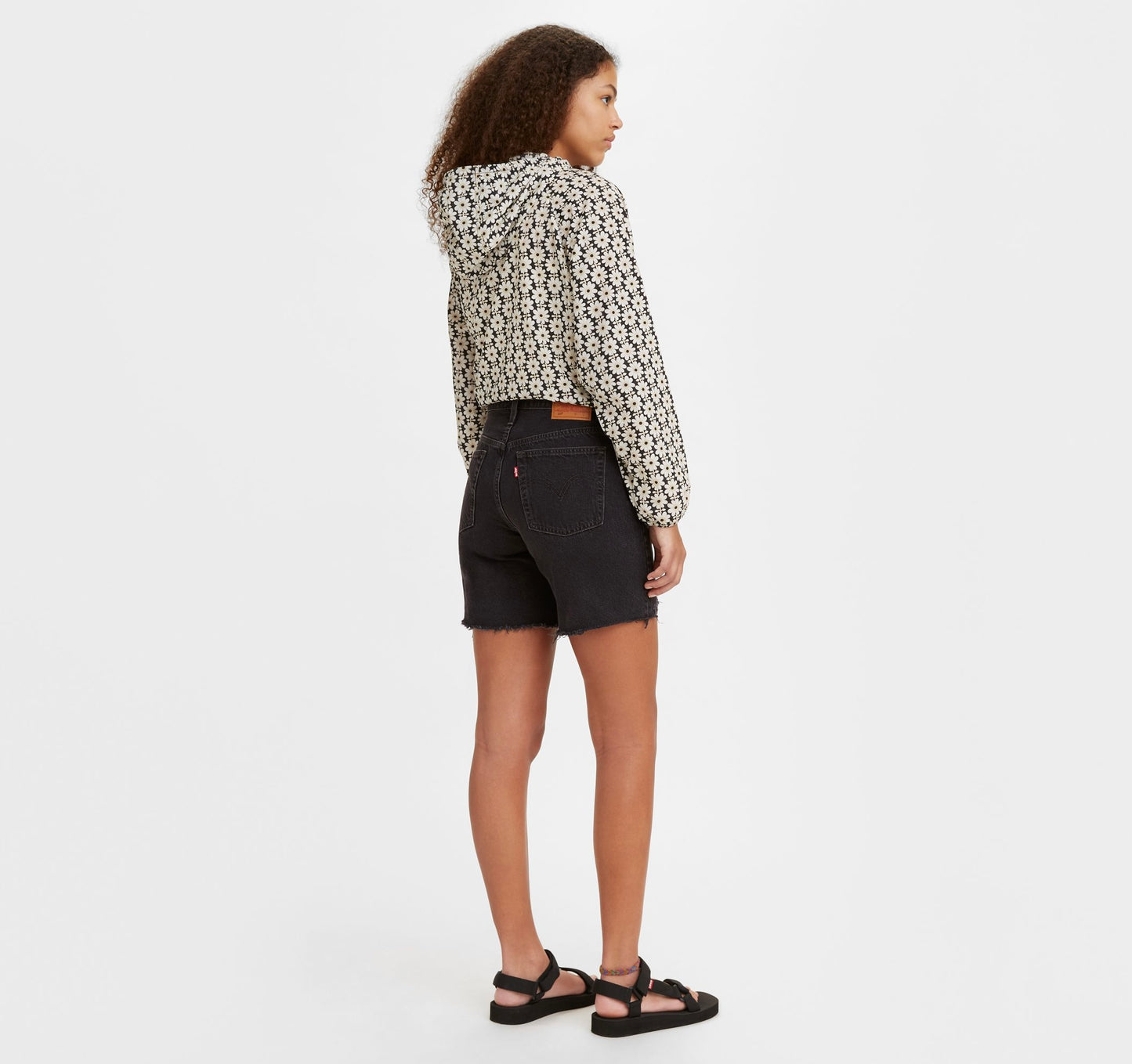 Levi’s / 501 Mid Thigh Short - Lunar Black