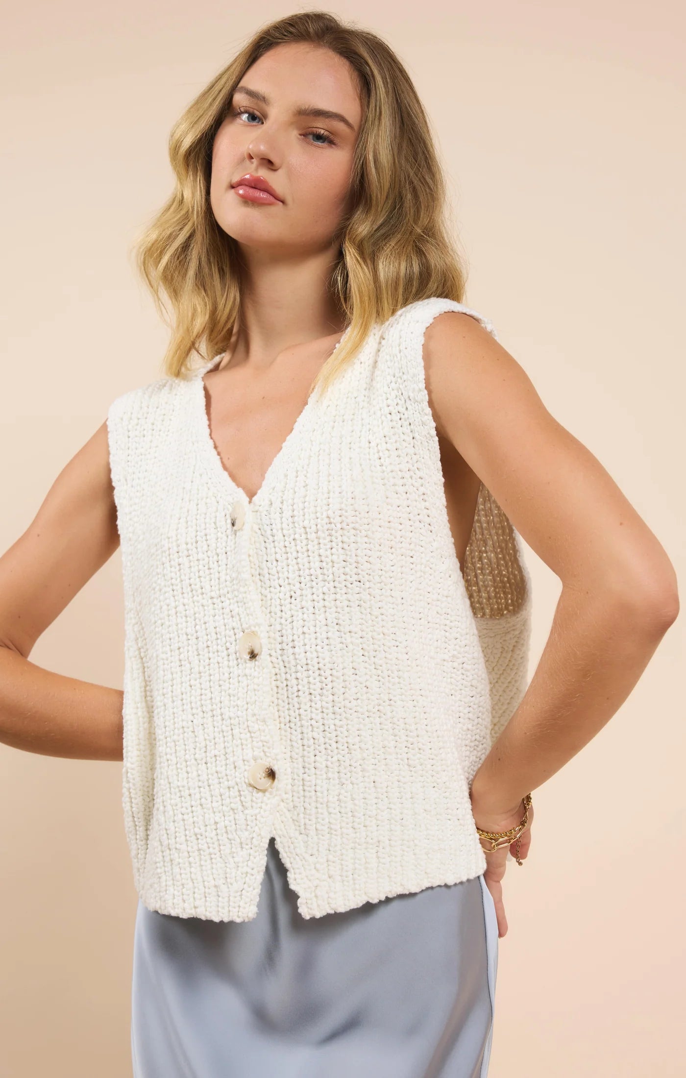 Sadie & Sage / Arlo Button Vest