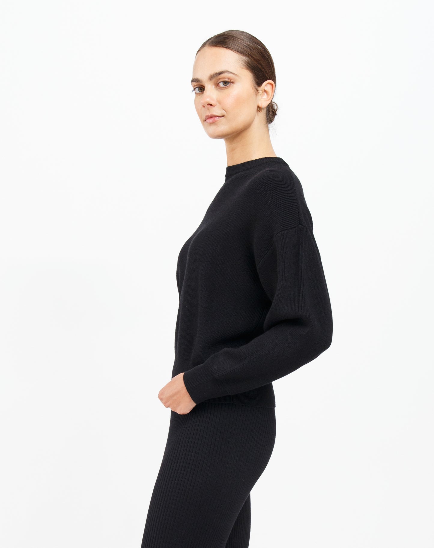 Brunette the Label / Olivia Rib Knit Crew (2 Colors)