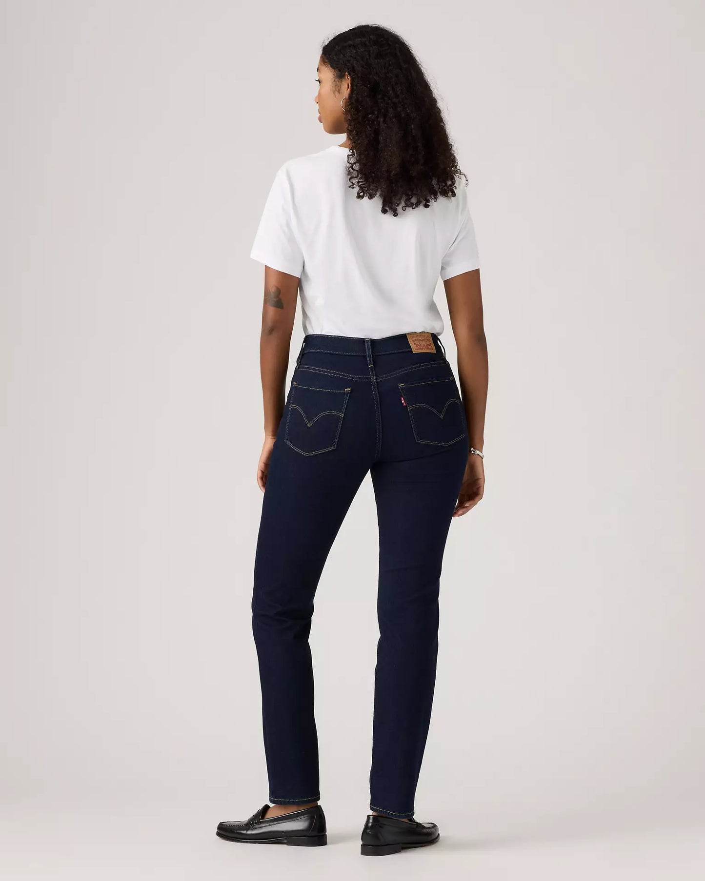 Levi’s / 314 Shaping Straight (Darkest Sky) 32”