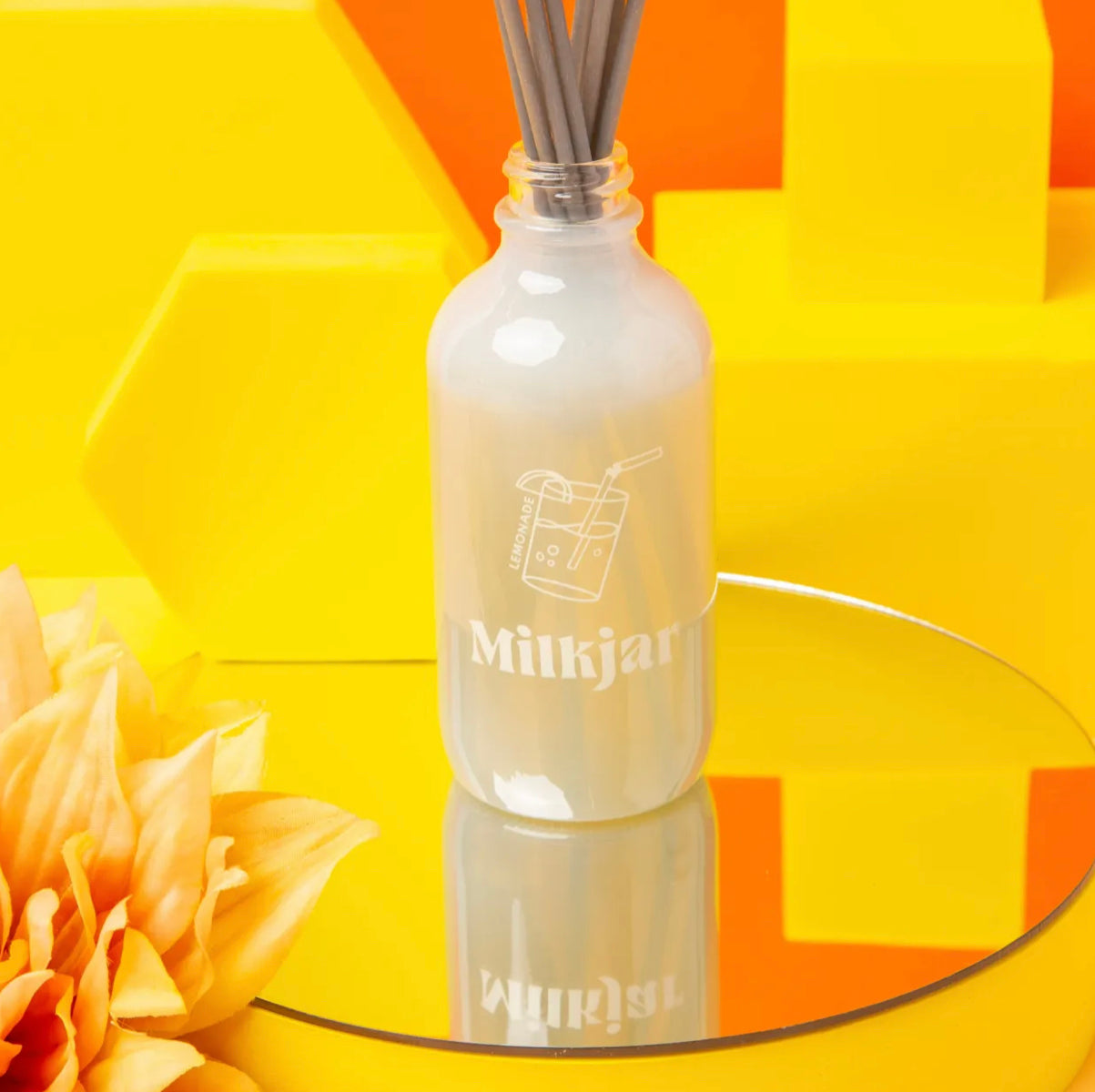 Milk Jar Candle Co / Lemonade Diffuser NEW 4 OZ