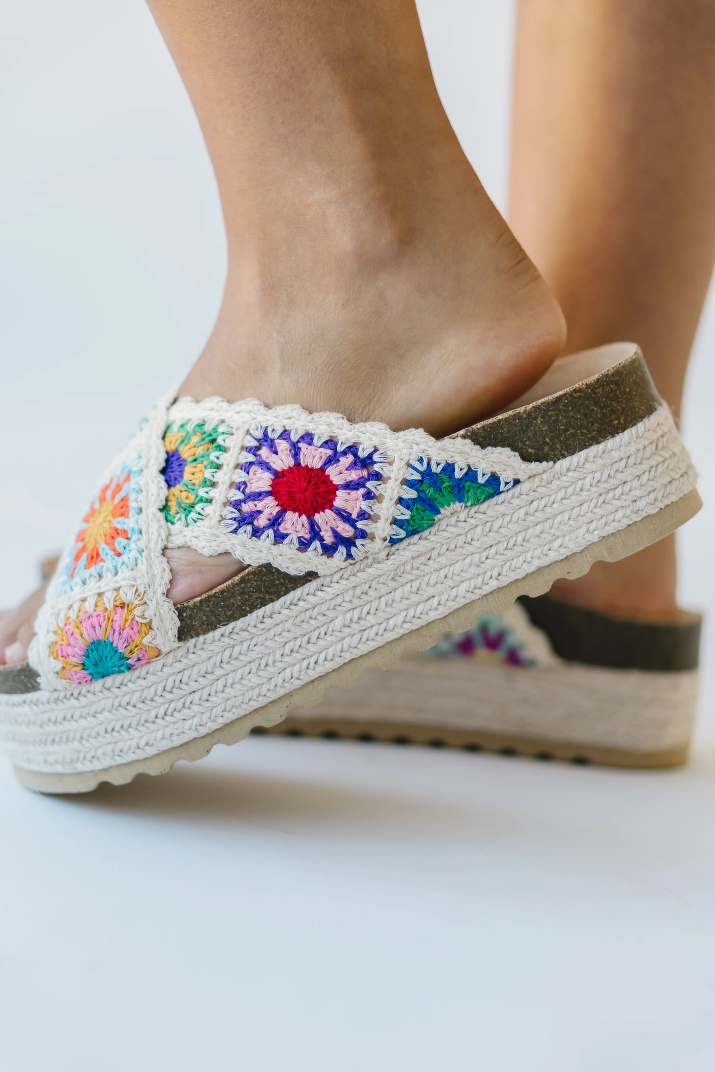 Dirty Laundry / Plays Sandal