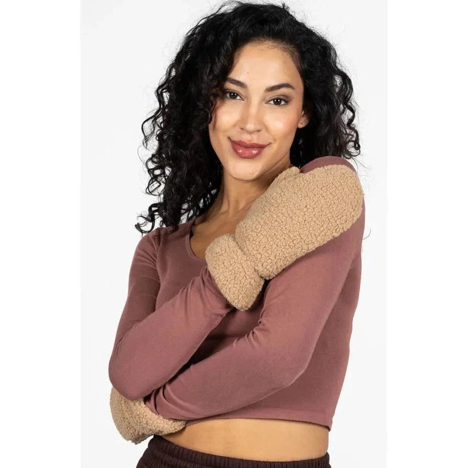 C’est Moi / Teddy Mittens (4 colors)