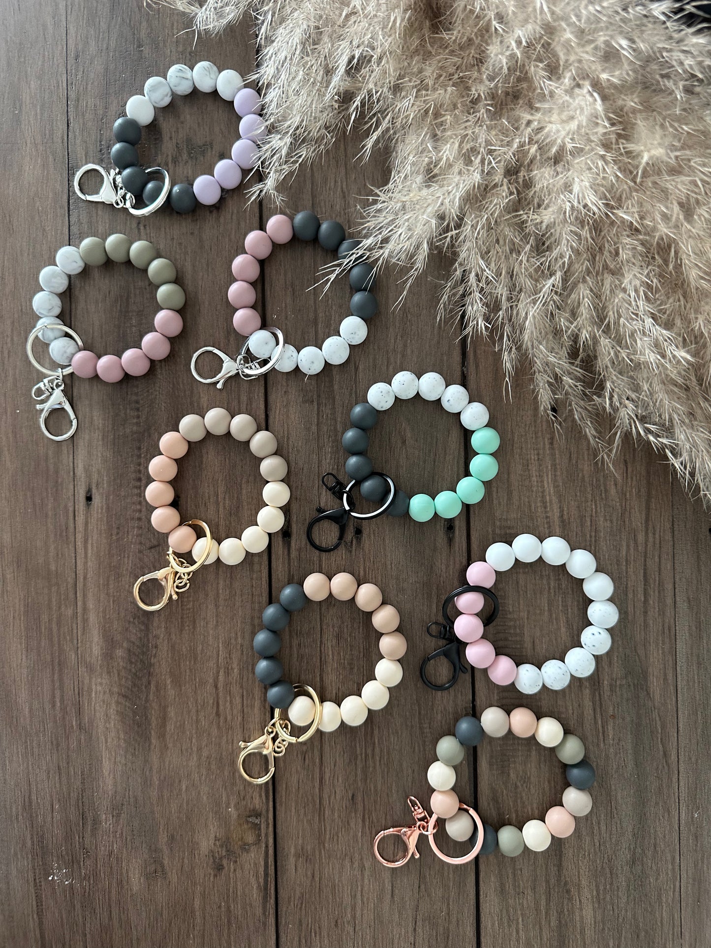 SOLID KEYCHAIN BRACLET