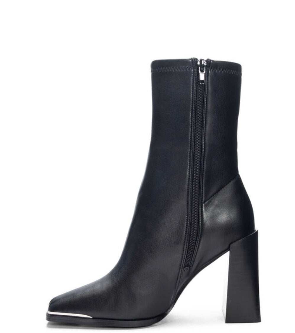 Chinese Laundry Marvin Dress Bootie