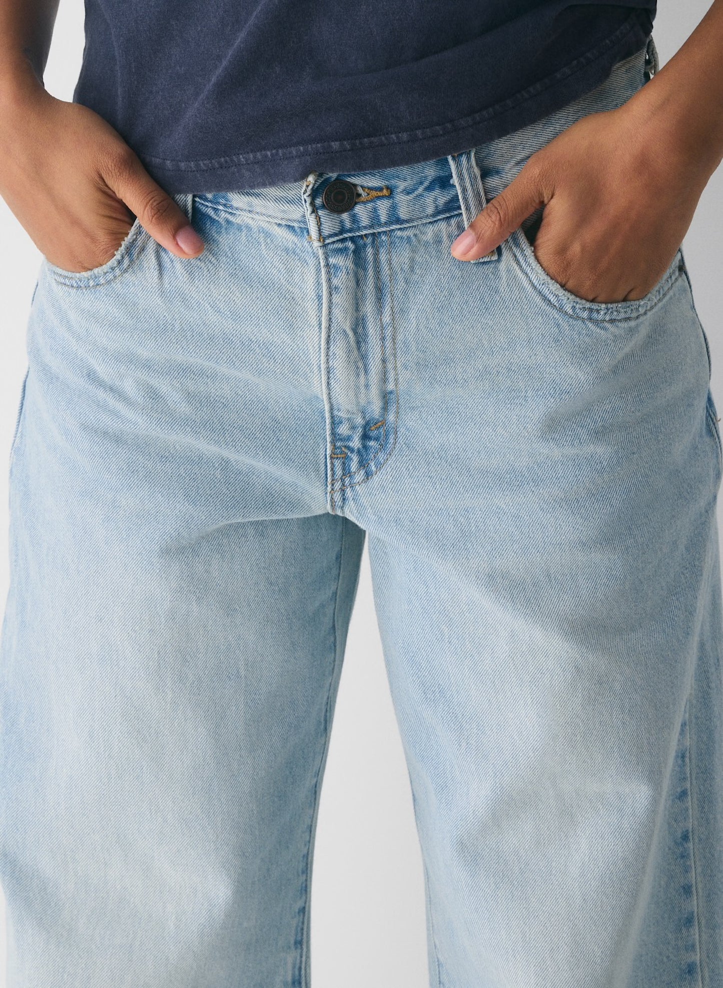 Levi’s / Baggy Dad (30” & 32” inseam)