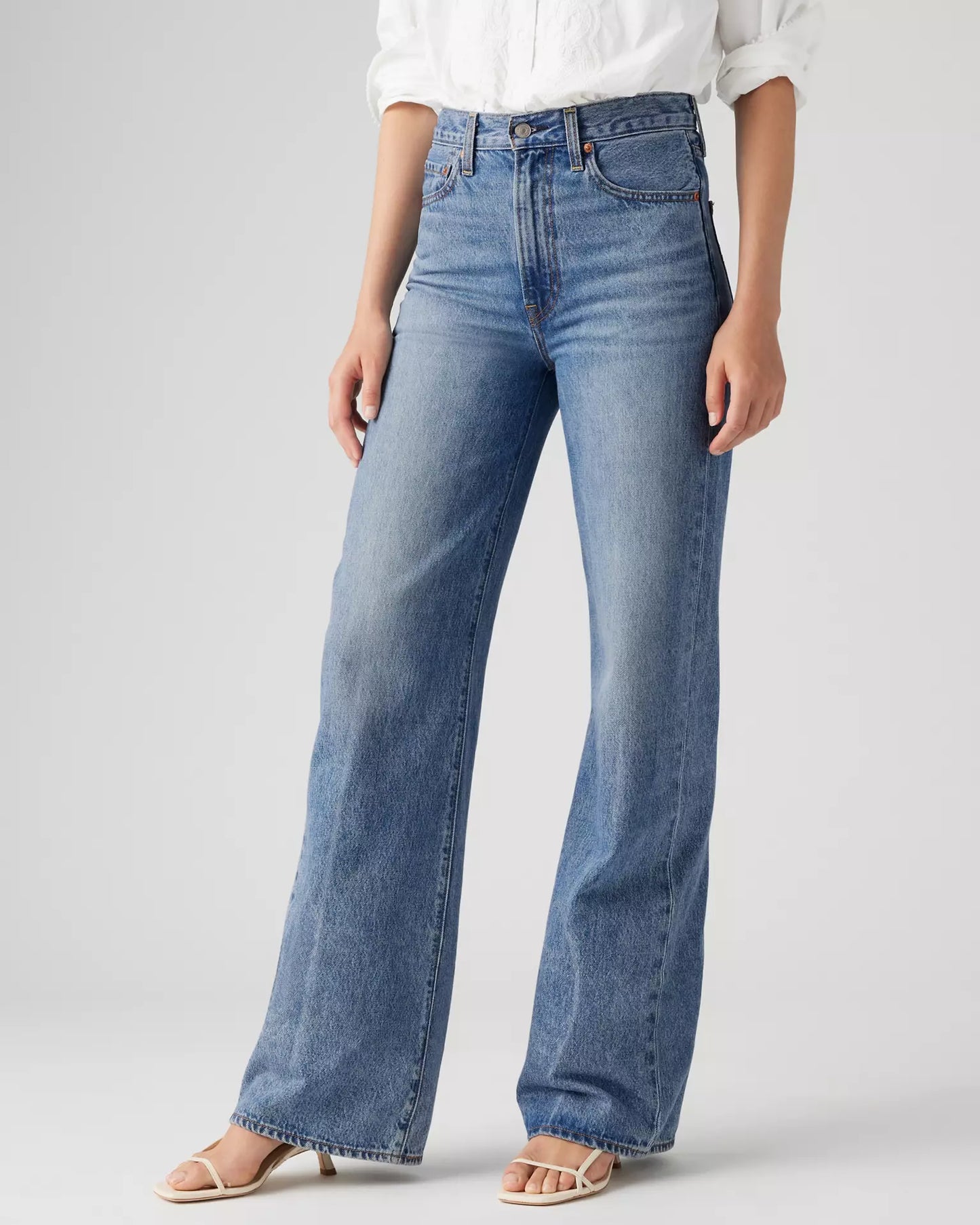 Levi’s / Ribcage Wide Leg