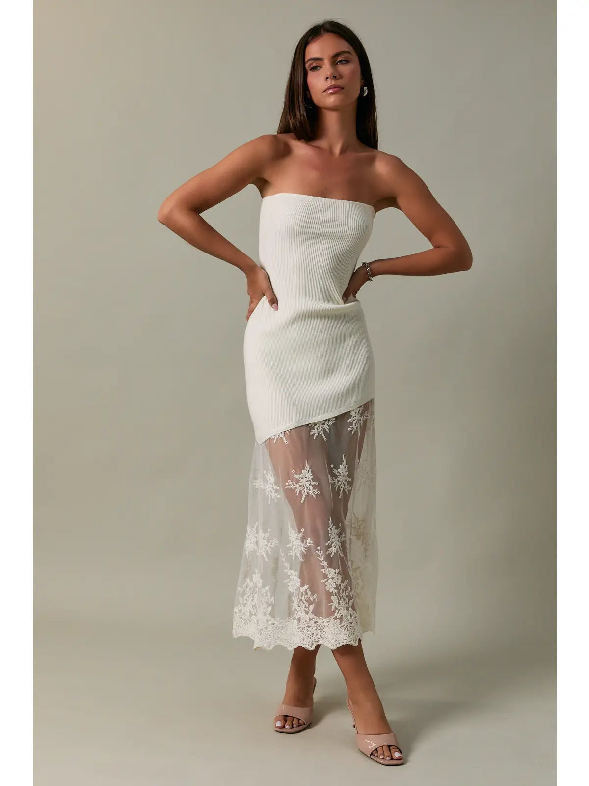 WC / Lace Hem Knit Midi Dress