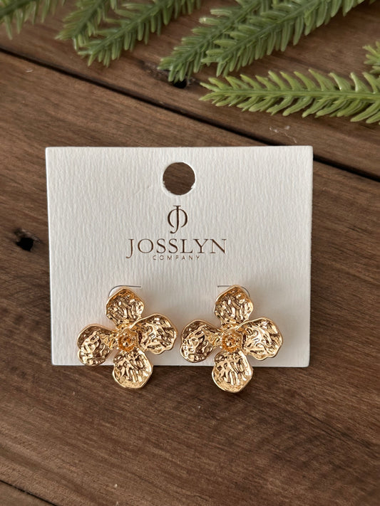 WC Hammered Flower Stud Earrings