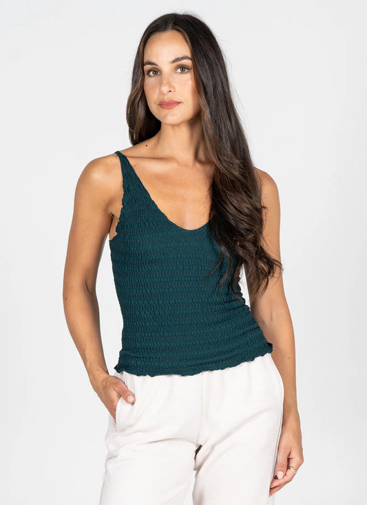 C’est Moi / Seamless Smocked Cami (2 colors)