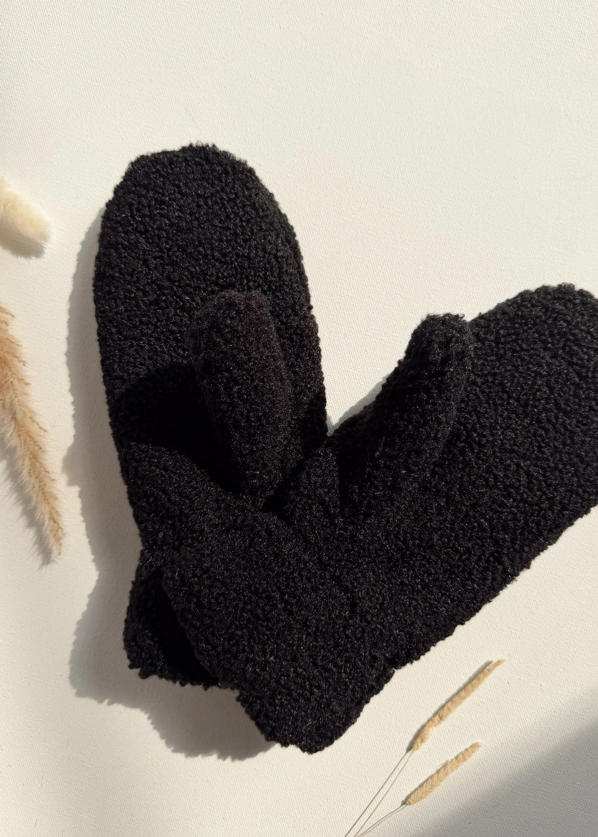 C’est Moi / Teddy Mittens (4 colors)