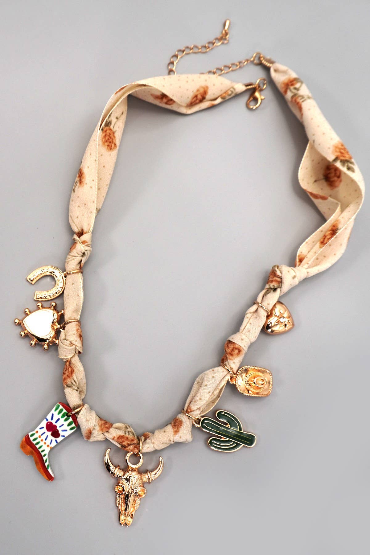 WC / Scarf Charm Necklace (Beige)