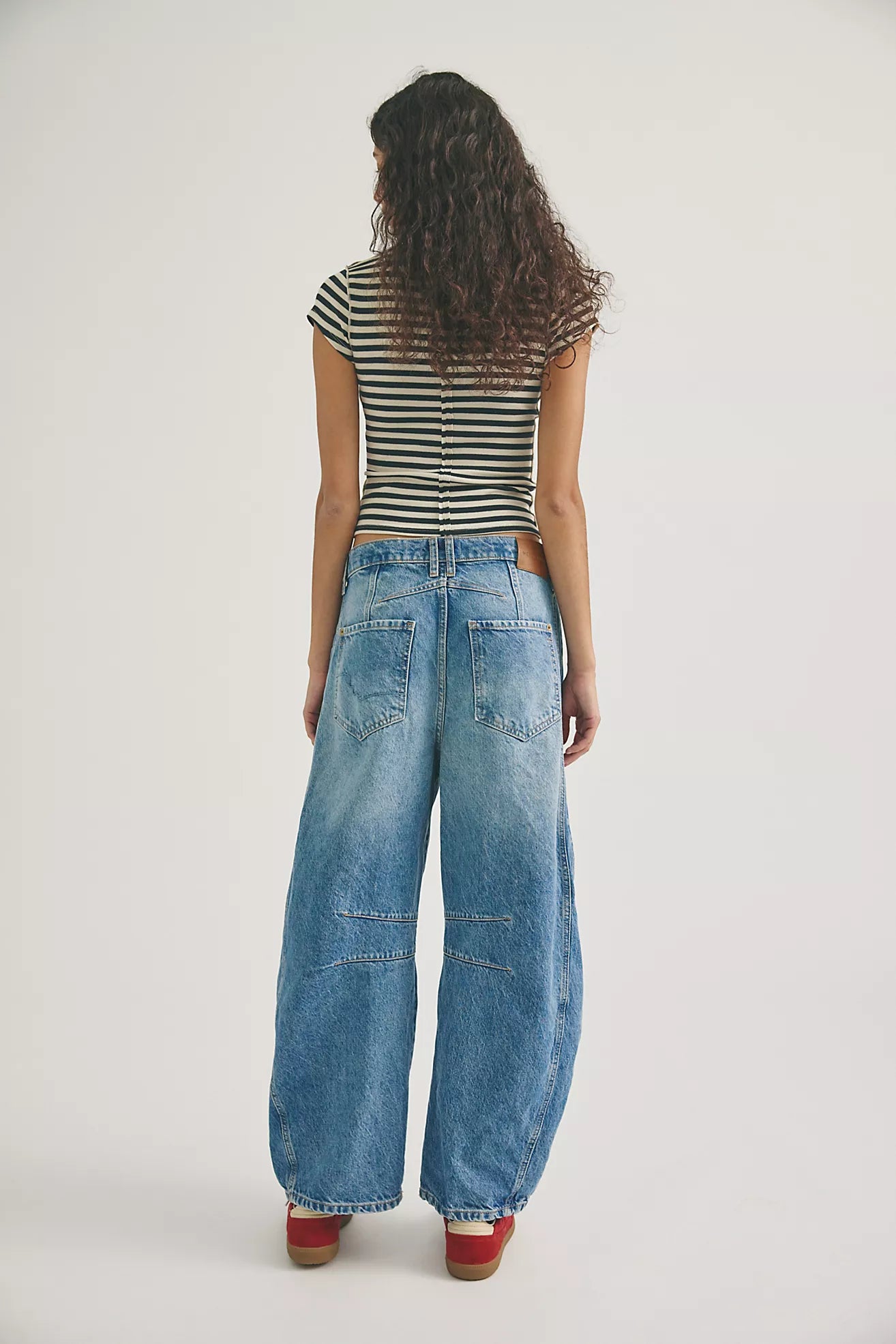 Free People / Good Luck Mid Rise Barrel Jeans