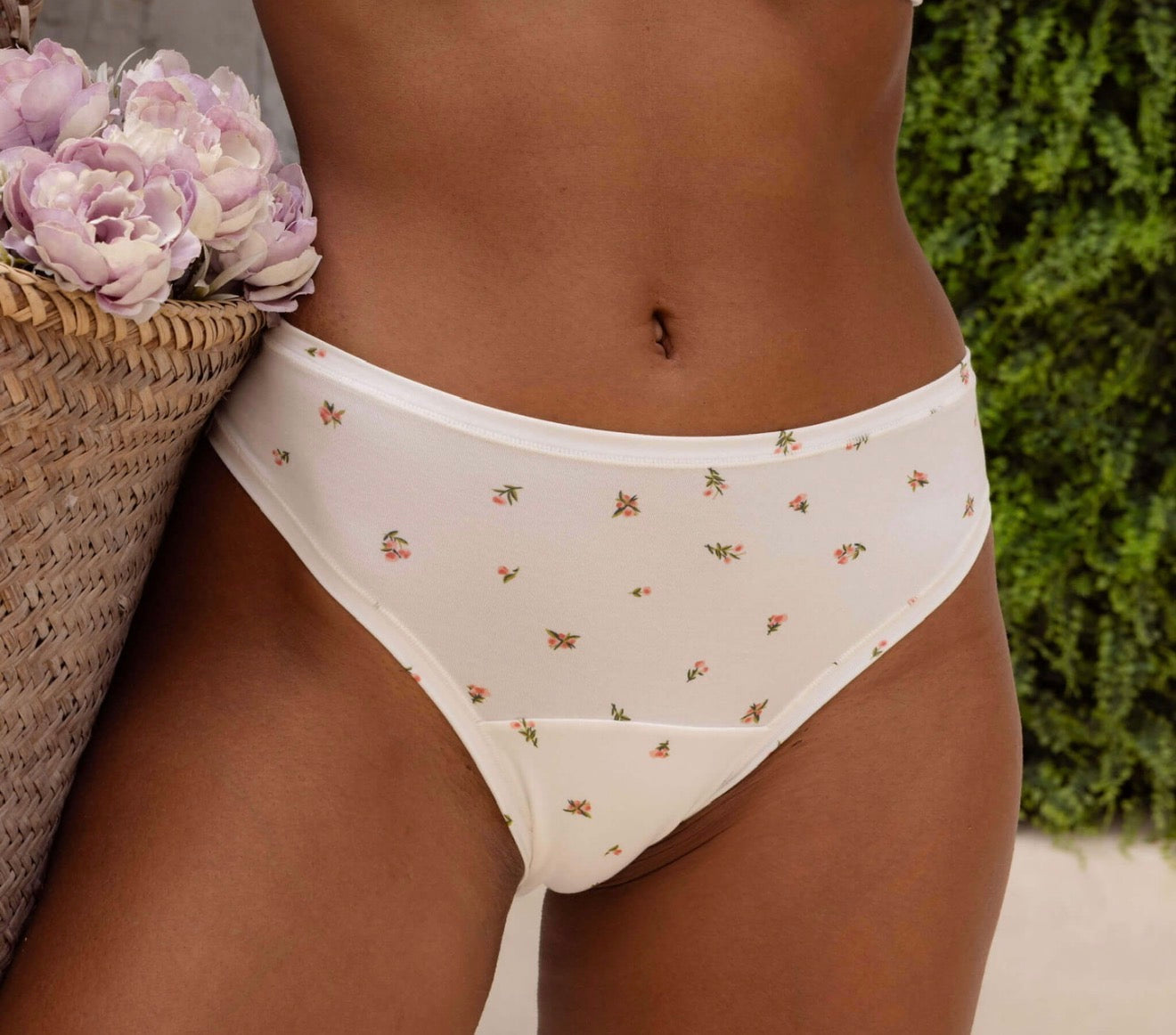 HUHA / Bikini Undies (14 Colors)