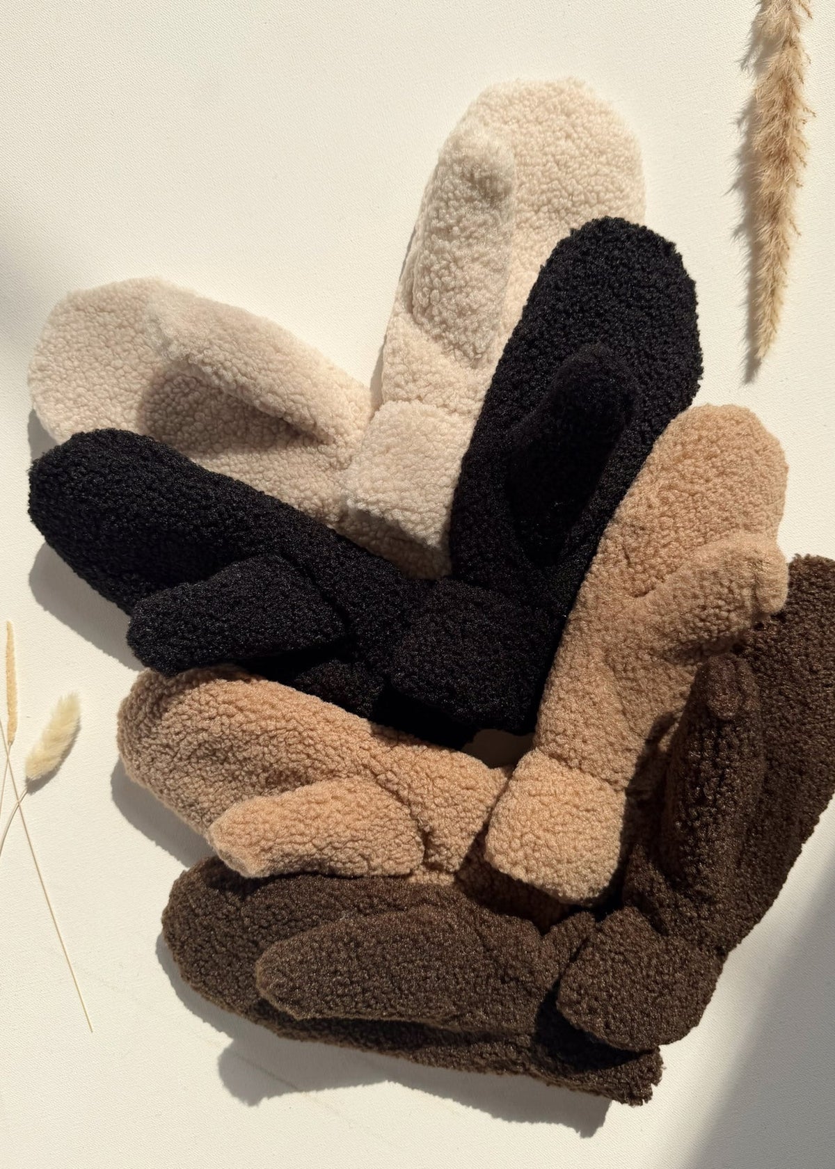 C’est Moi / Teddy Mittens (4 colors)
