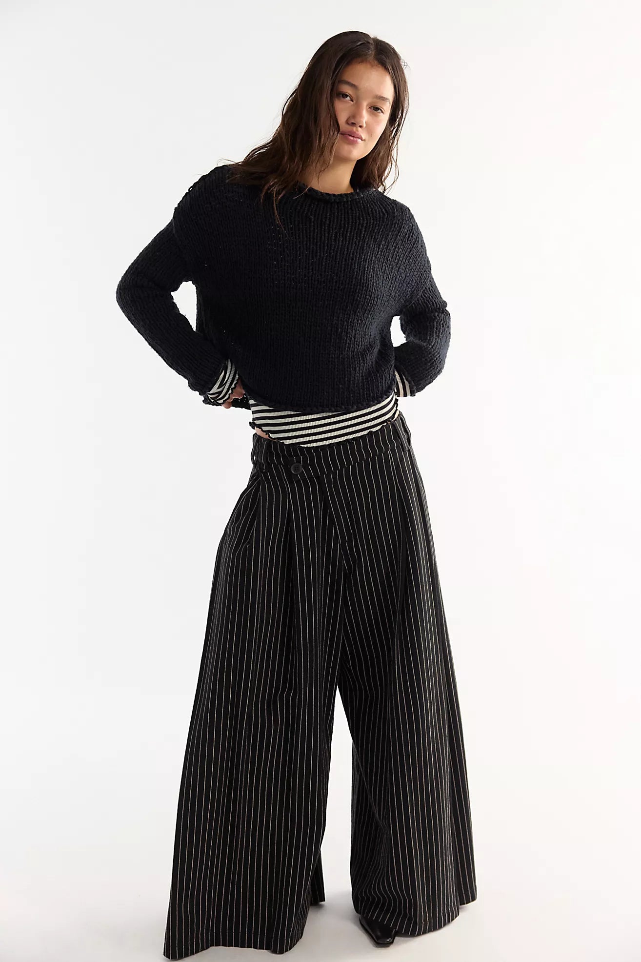 Free People / Opal Sweater in Black