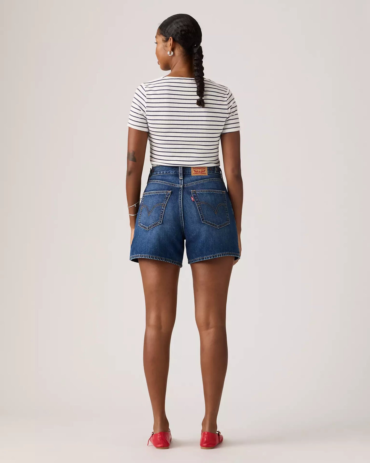 Levi’s / Cinch Mid Thigh Short