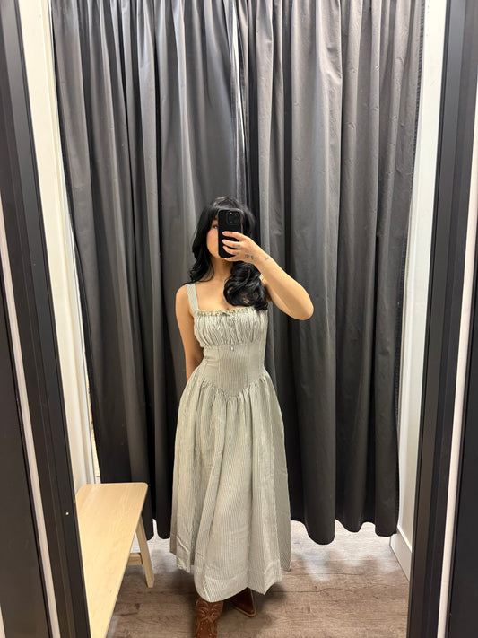 RD Style / Belle Dress