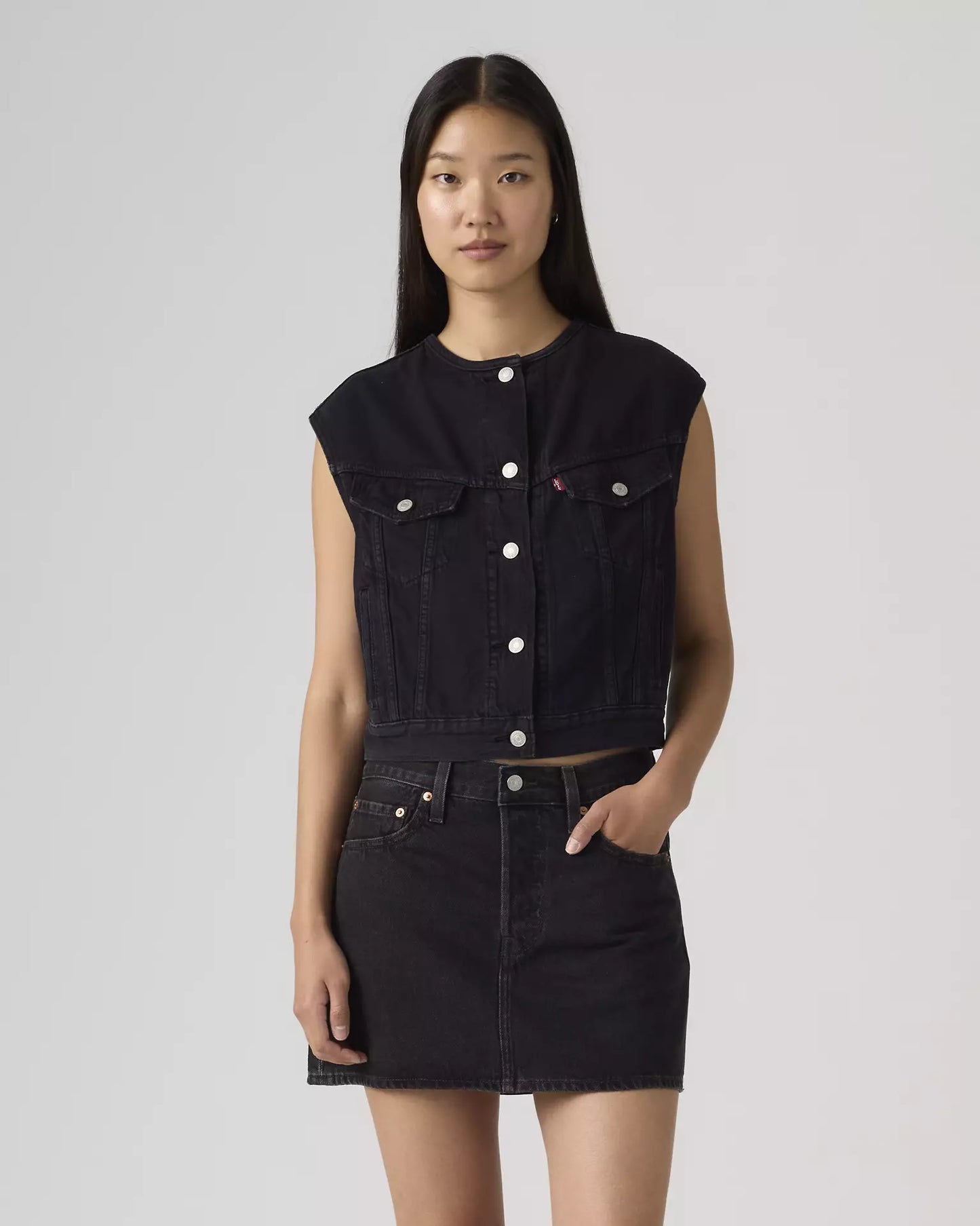 Levi’s / Collarless Shrunken Vest (2 colors)