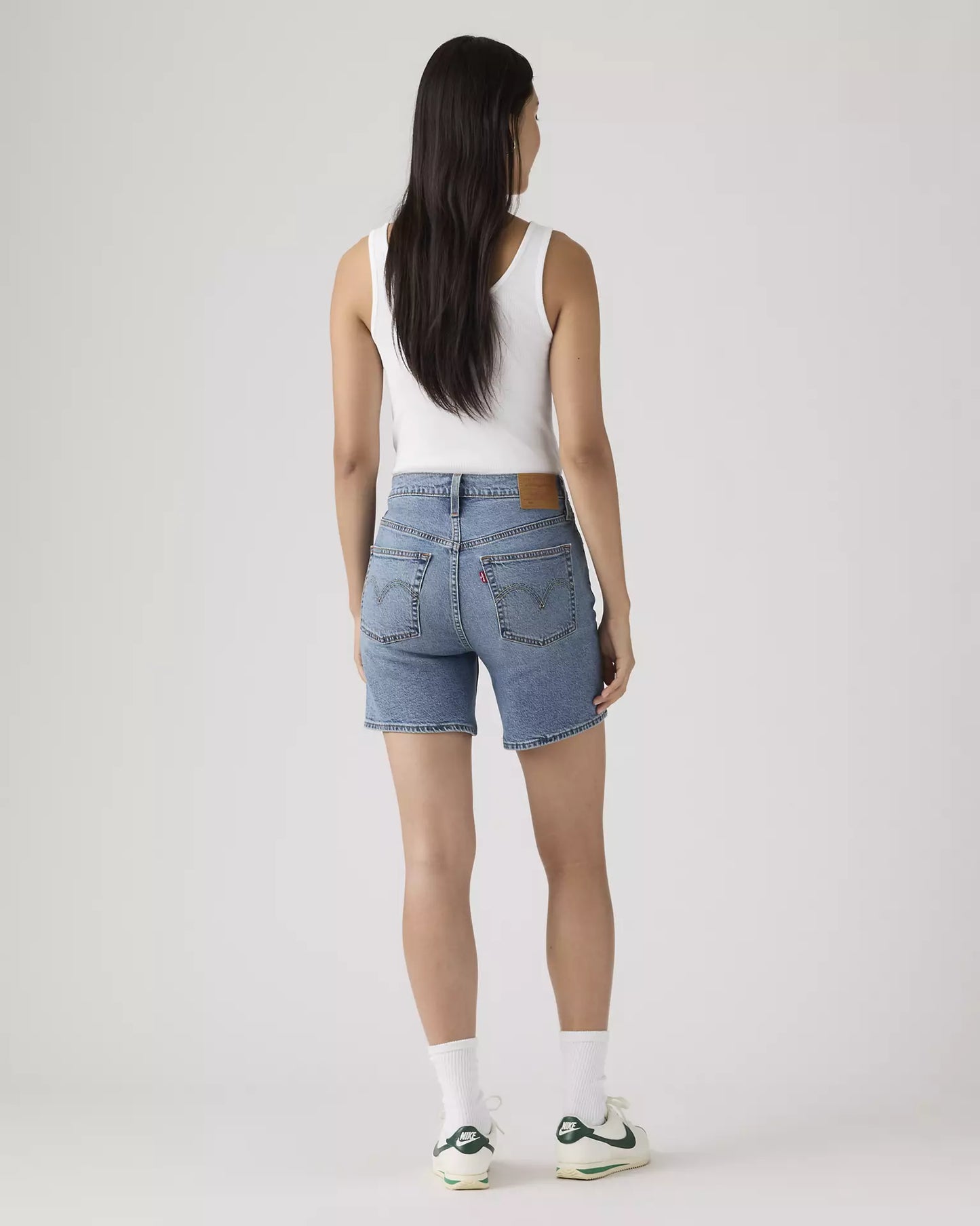 Levi’s / 501 Mid Thigh Short